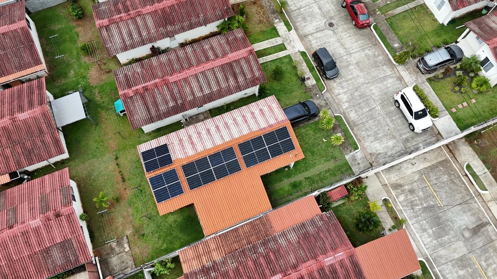 El Nogal | Instalación de Paneles Solares